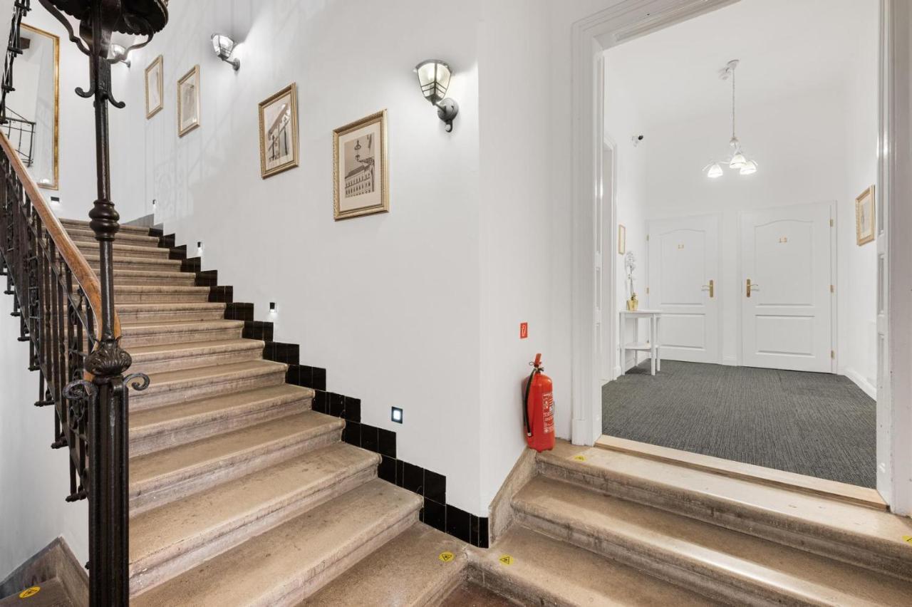 Downtown Bratislava B&B المظهر الخارجي الصورة