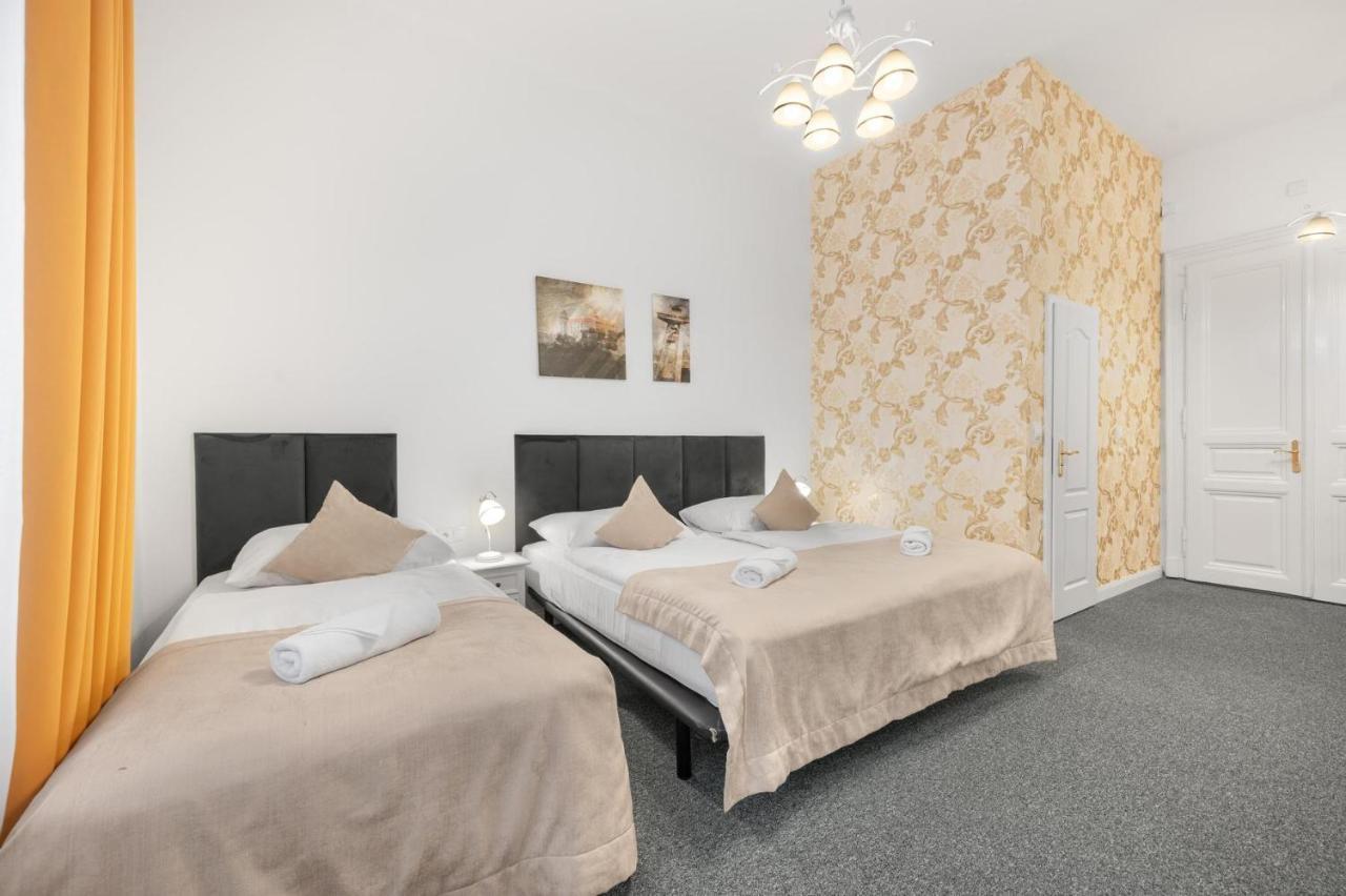 Downtown Bratislava B&B المظهر الخارجي الصورة