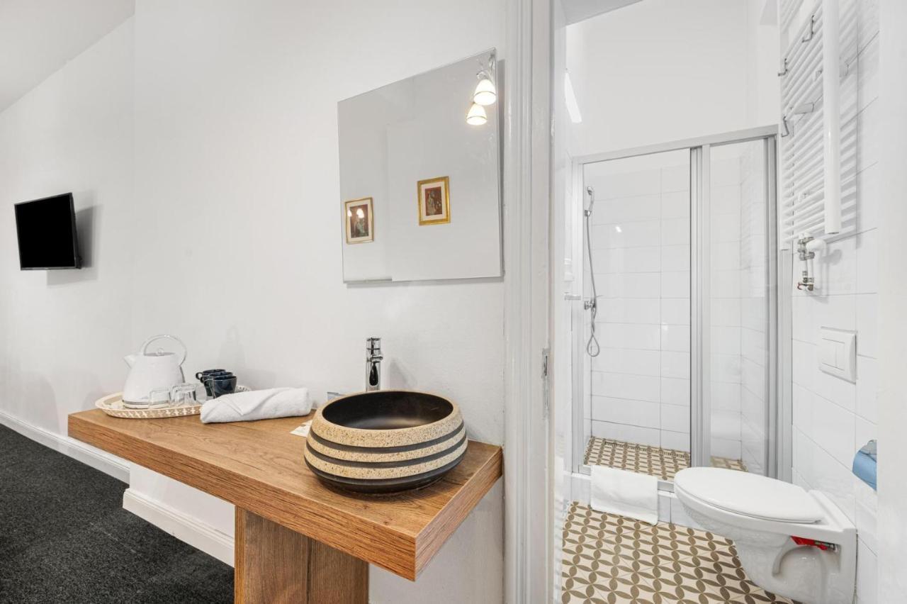 Downtown Bratislava B&B المظهر الخارجي الصورة